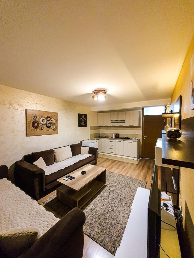 Avio Apartmani 2018 Нови-Пазар Экстерьер фото