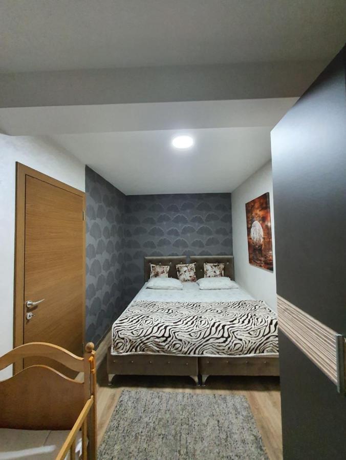 Avio Apartmani 2018 Нови-Пазар Экстерьер фото