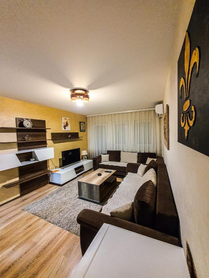 Avio Apartmani 2018 Нови-Пазар Экстерьер фото